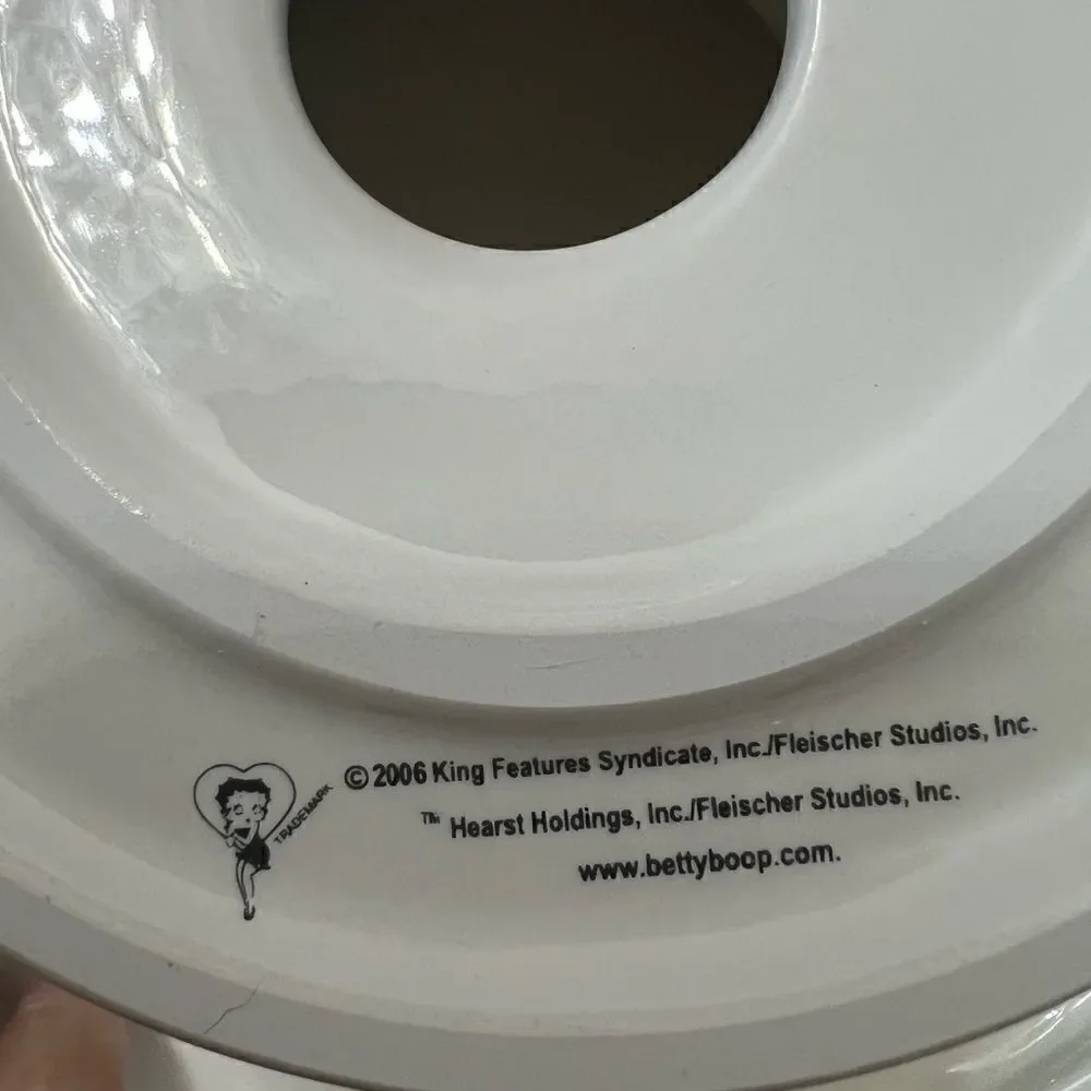 ⚡CLOSET CLEAR-OUT: PRICE DROP⚡ BETTY BOOP CAKE stand and DESSERT SERVER plate
